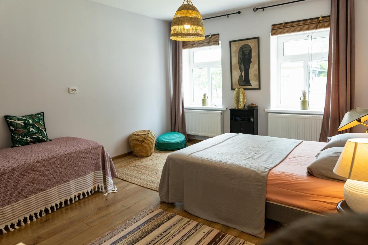 كاهول Nomad Sud Studios In Town Center المظهر الخارجي الصورة