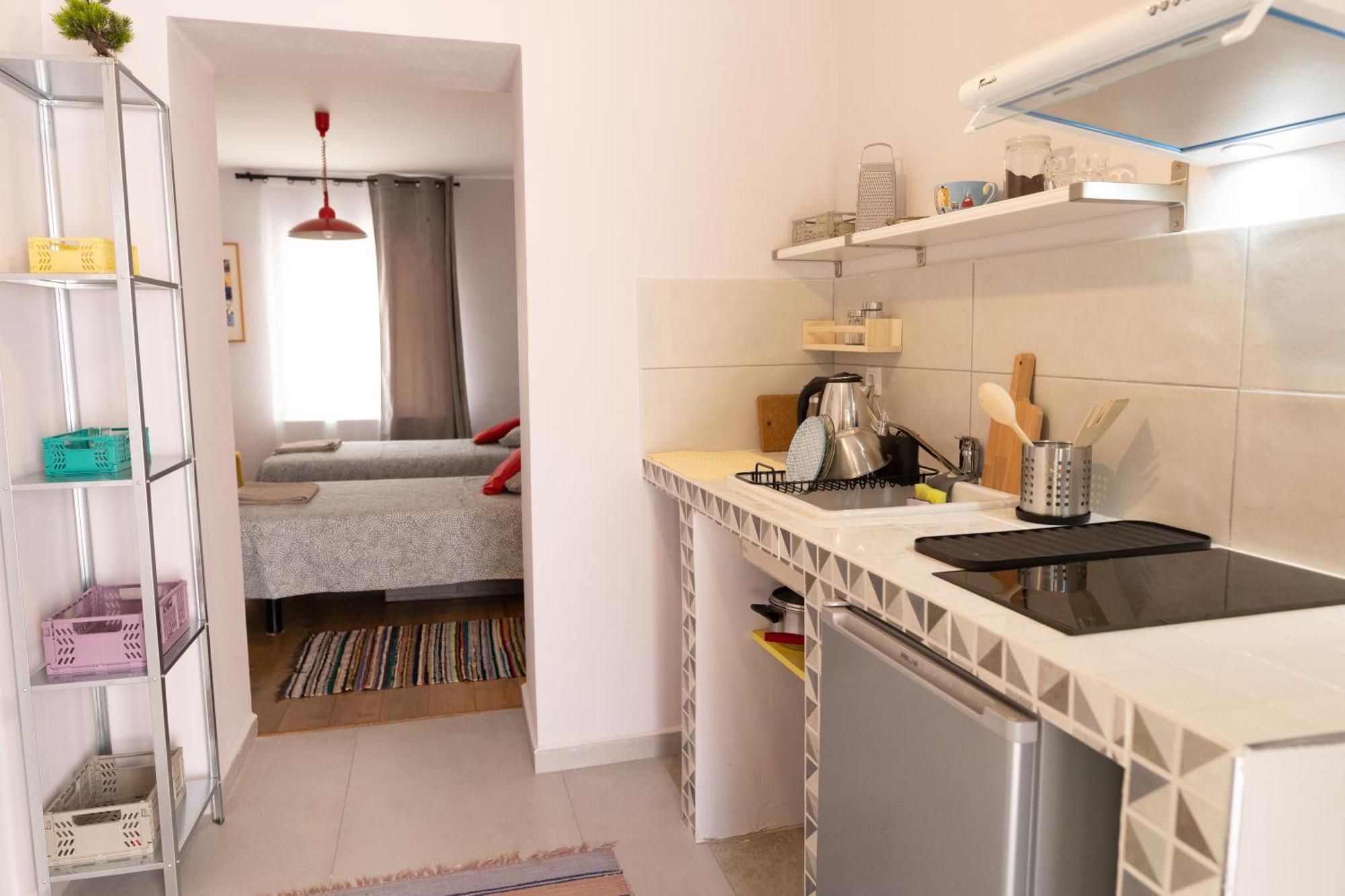 كاهول Nomad Sud Studios In Town Center المظهر الخارجي الصورة