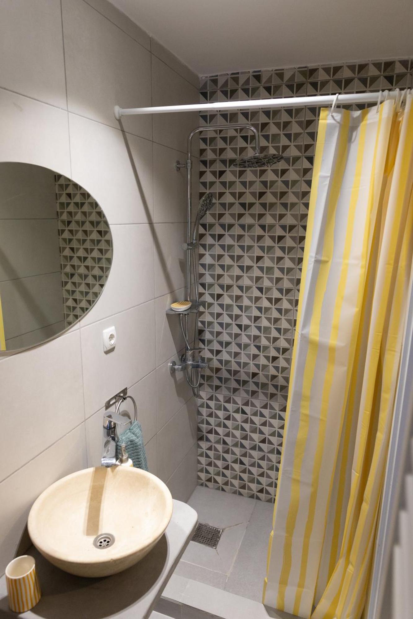 كاهول Nomad Sud Studios In Town Center المظهر الخارجي الصورة